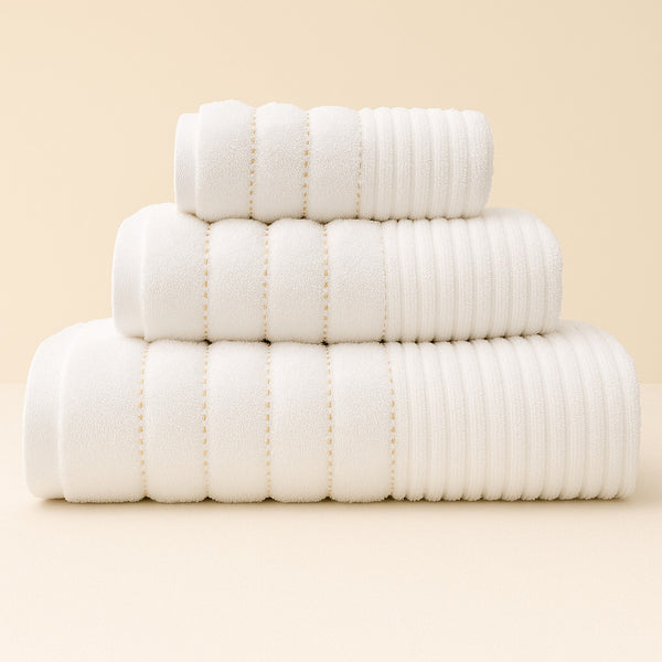 Plush White Gold 3-Piece Towel Set